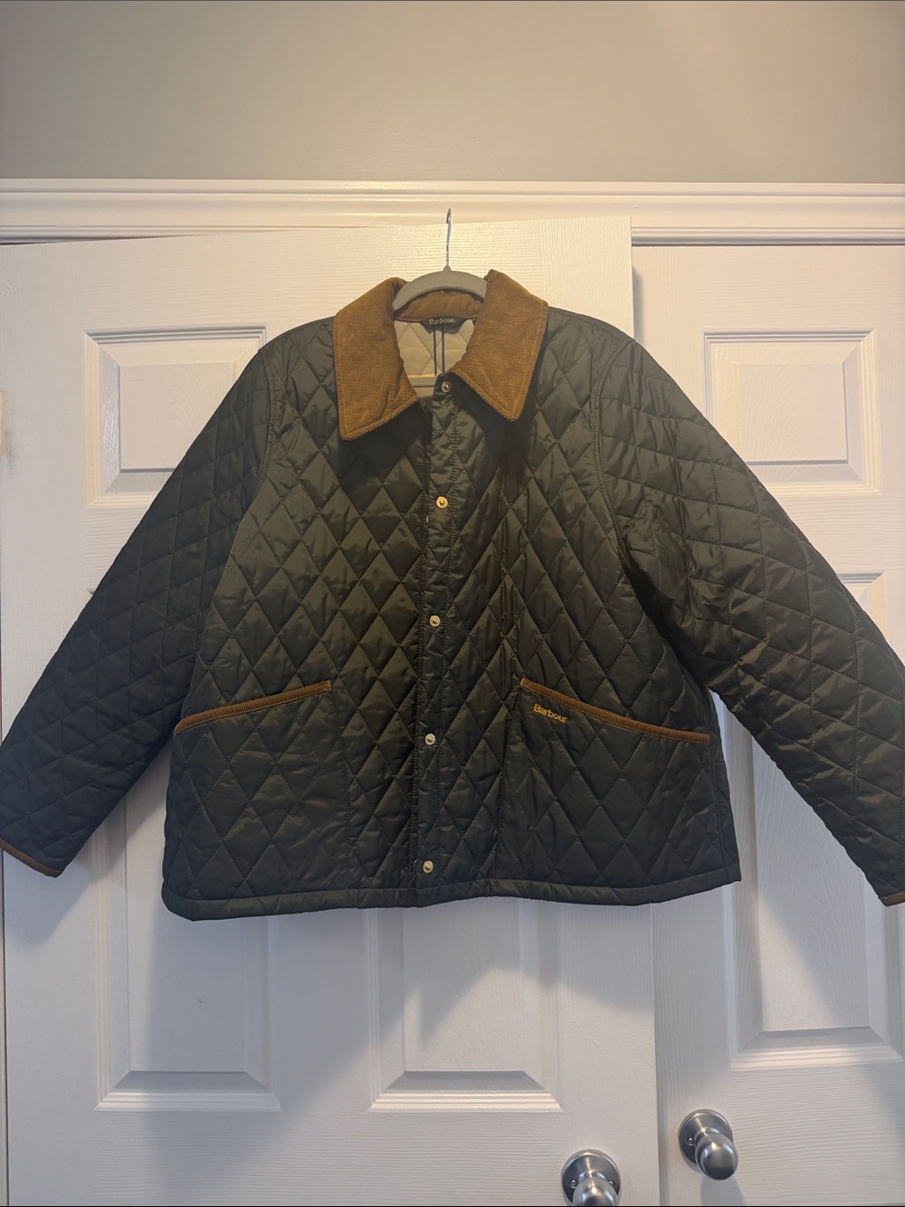 Barbour Women Quilted Puffer Jacket in Dark Green with Brown Cord Collar